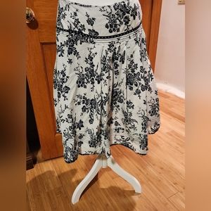 St John's Bay Floral Skirt Size 14